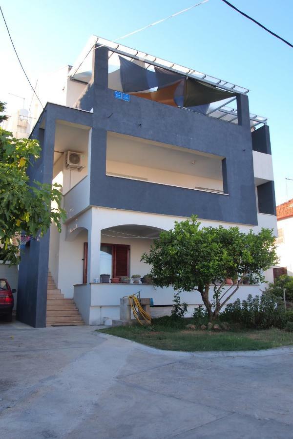 Apartments Terraesal ザダル エクステリア 写真